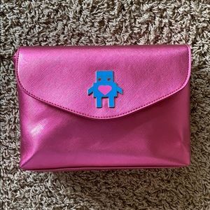NWOT: Pink metallic vintage inspired (80s) bag.